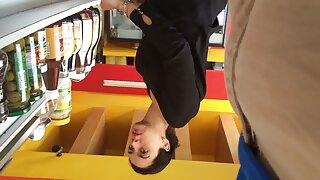 Busty ایشیائی ویڈیو سیکسی ویڈیو جنسی کھلونا اس کے swimsuit میں fucked اور jizzed
