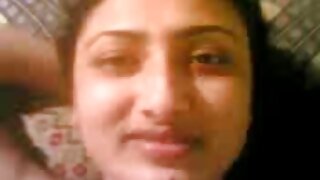 ملف سوتیلی ماں اپنی بیٹی کو اپنے آدمی کو خوش فل سیکسی ویڈیو کرنے کا طریقہ سکھاتی ہے۔