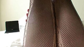 ماں سوفی نے سیکس ویڈیو ویڈیو اپنی سوتیلی بیٹی جیڈ جینٹزن کو بہکایا